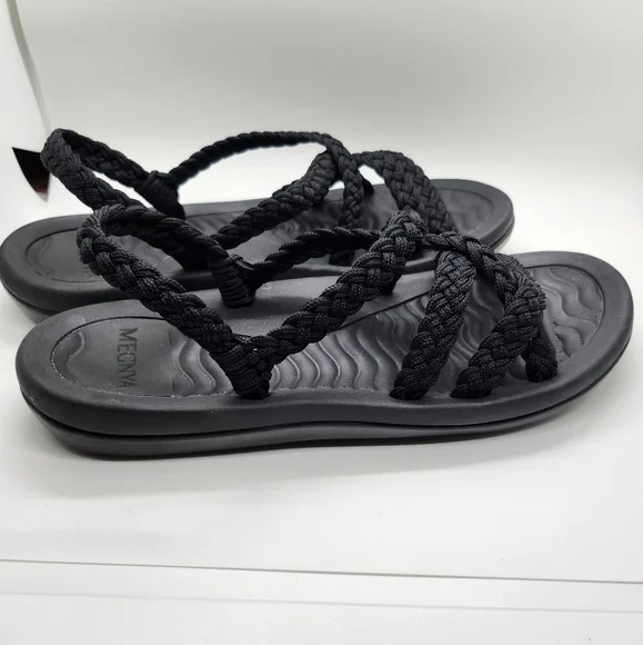 NWT Megnya Black Sandal New - Picture 6 of 6